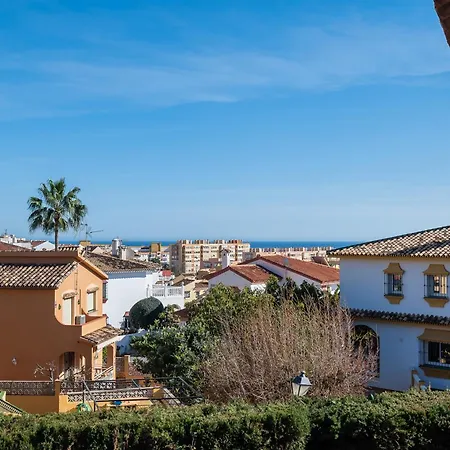 Apartment Classic 5 Bdrm Andalucian W Pool & Sea View
