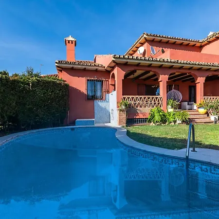 Apartment Classic 5 Bdrm Andalucian W Pool & Sea View Marbella